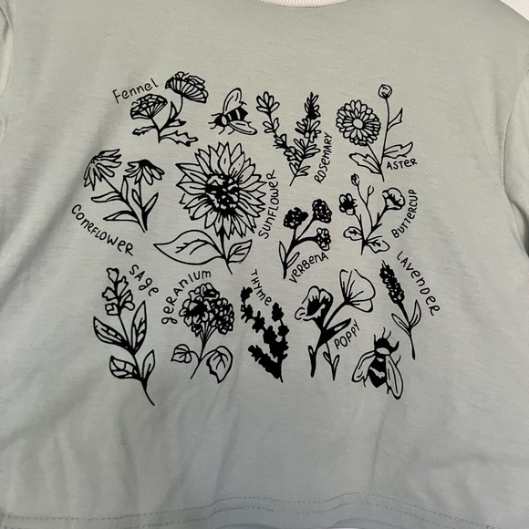 Cropped Long Sleeve Plant Shirt - Picture 2 of 4